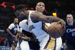 拿球时快速 拿球时快速